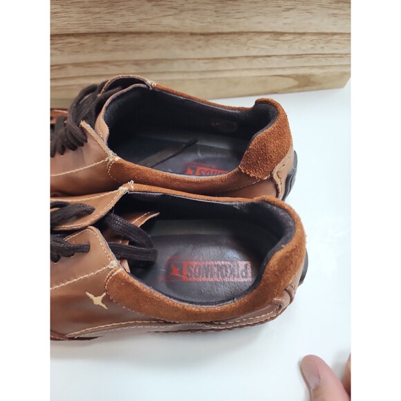 Pikolinos Mens size 43 Hand-Sewn European Walking Shoe Brown Leather. Beautiful main image 10